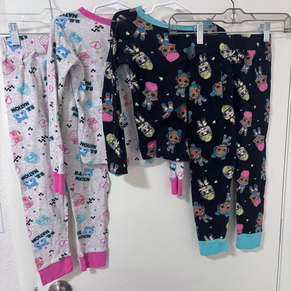 Bundle of 2 L.O.L. Surprise! Kids long sleeve Pajama Sets Gray and Black - Picture 6 of 11